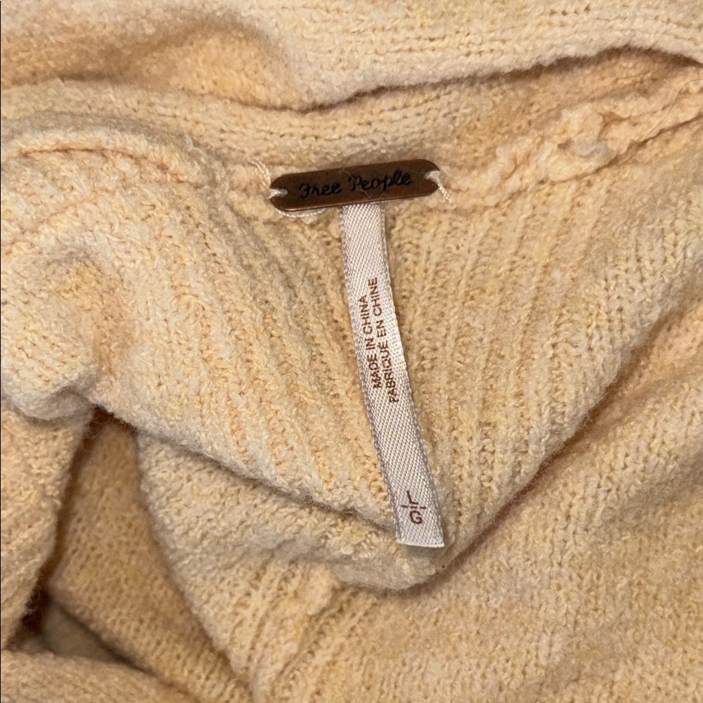 Free People Strawberry fields Cream Sweater - Picture 5 of 8